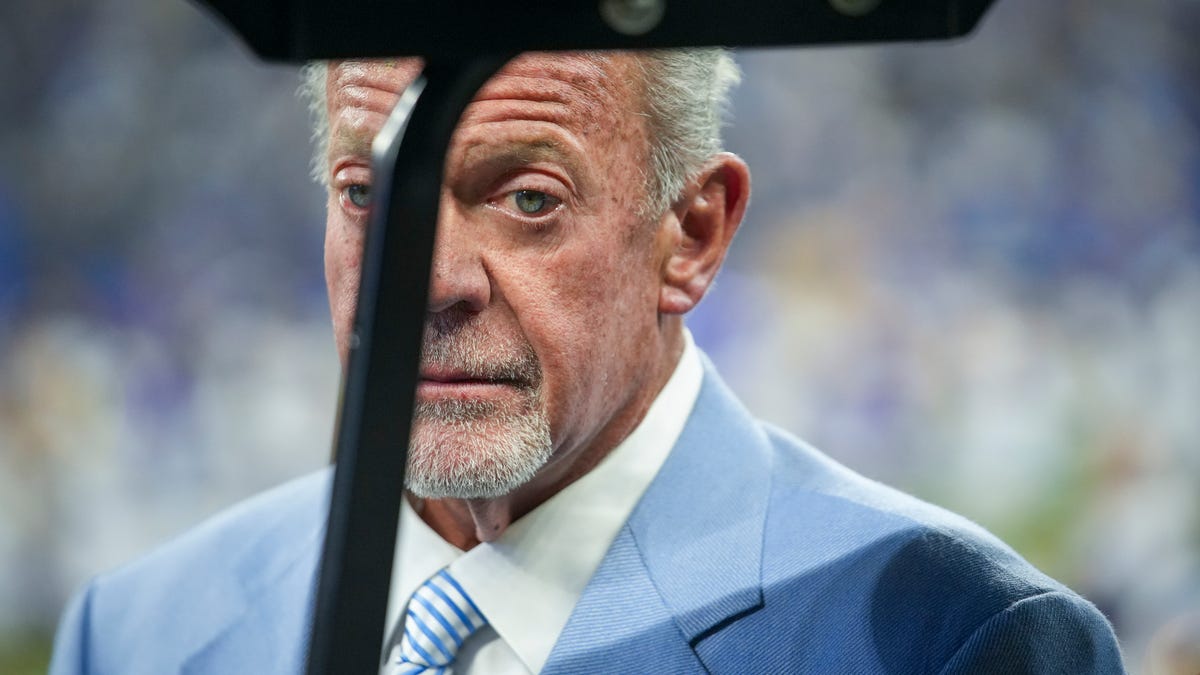 "NFLPA Survey: Dolphins and Vikings Lead, Chiefs Lag Behind"