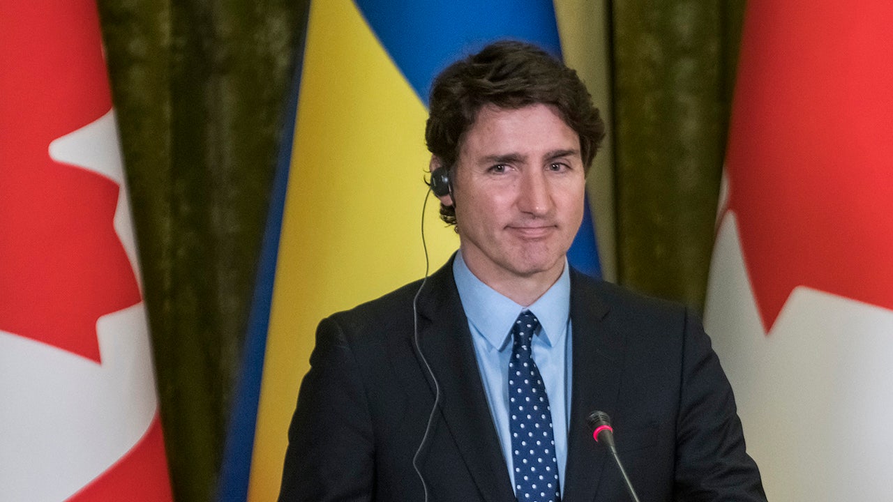 Investigator probing Chinese election interference in Canada resigns abruptly.