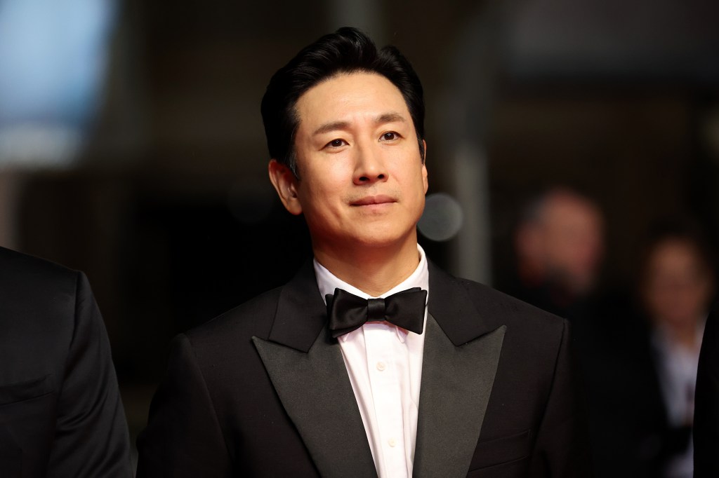 "Oscar-Winner Lee Sun-kyun's Tragic Death Sparks Controversy and Calls for Change in South Korea"