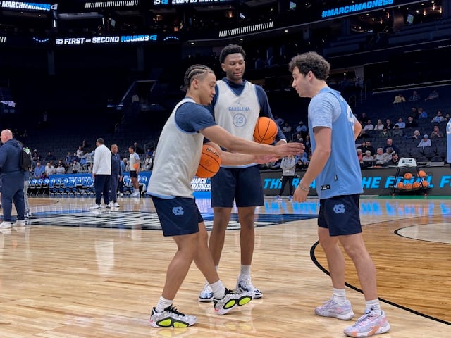 Featured image for "NCAA Charlotte Regional: Goliath Faces Off Against 7-Player Team"