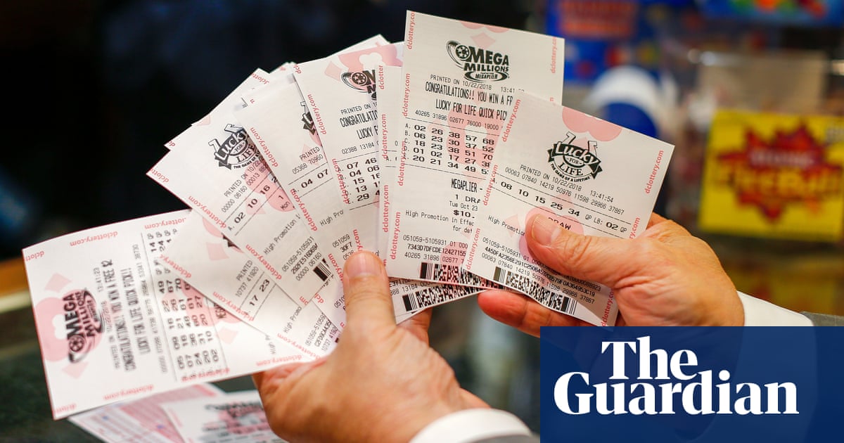 "Record Mega Millions Jackpot Reaches $875 Million with No Winner in Latest Drawing"