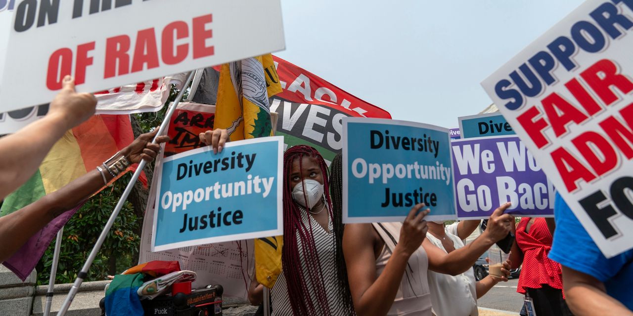 Featured image for "Harvard's Legacy Admissions Under Fire for Alleged Discrimination"