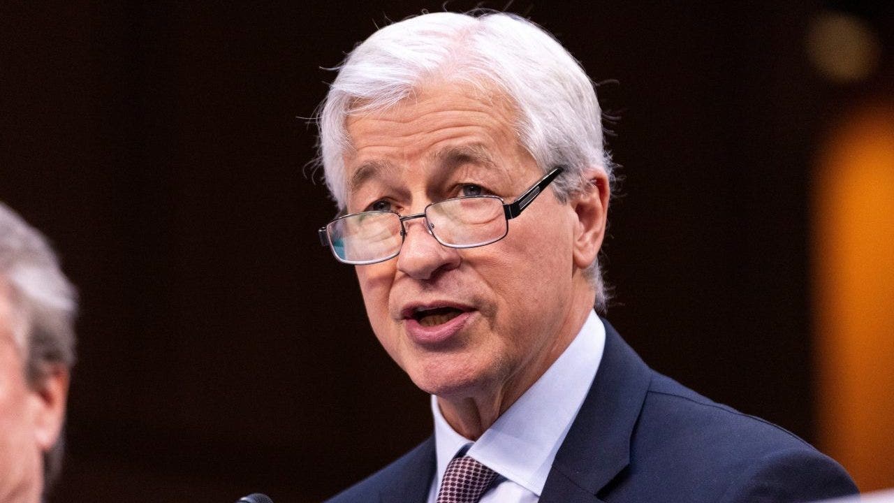 "Jamie Dimon Warns Democrats: Listen to Trump Supporters or Risk Hurting Biden Campaign"