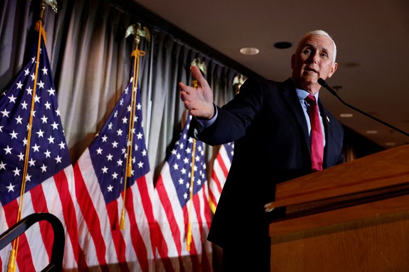 GOP Rivals Criticize DeSantis for Stance on Ukraine Aid