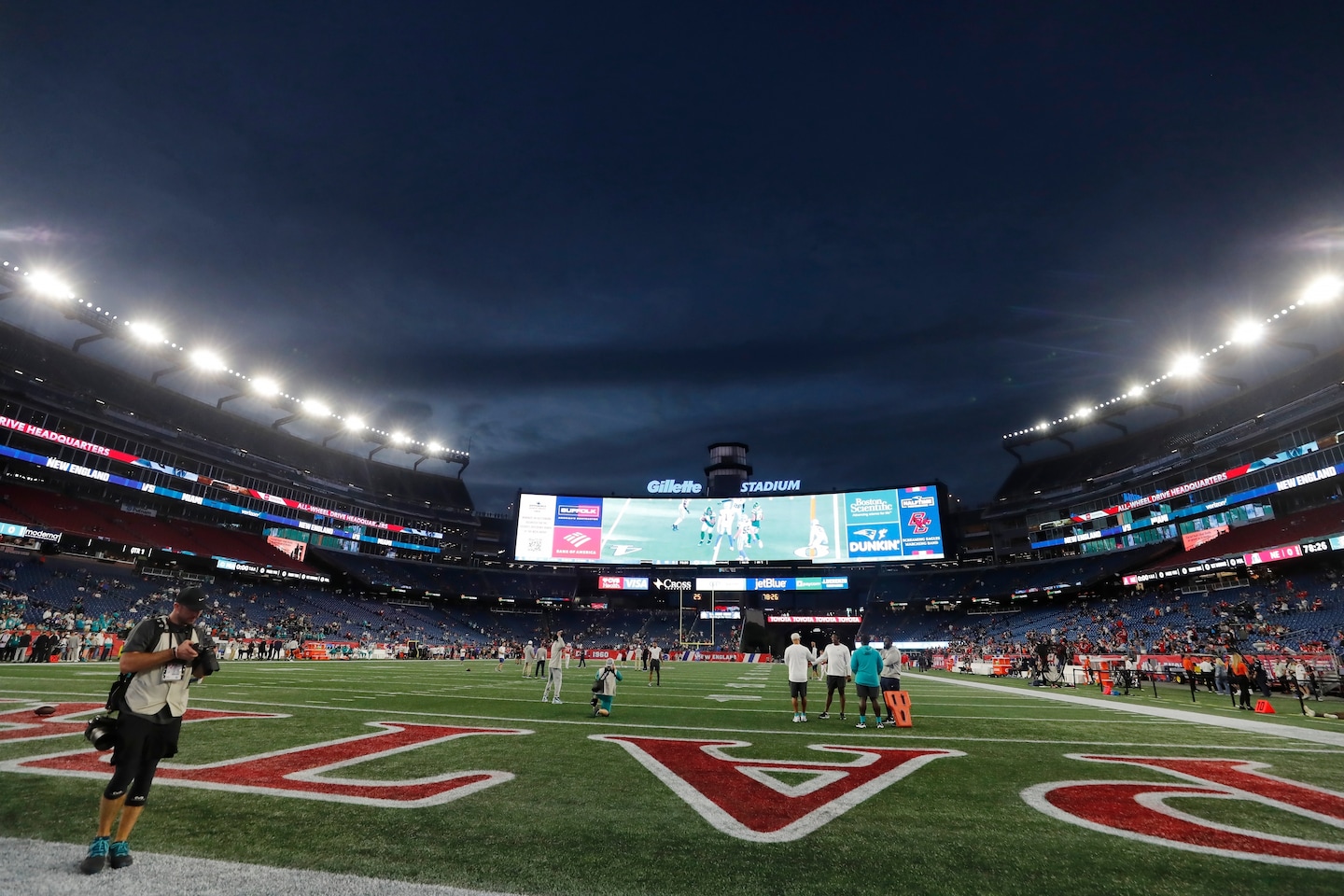 Tragedy and Heroism: Patriots Fan's Death and Off-Duty Firefighters' Life-Saving Act at Gillette Stadium