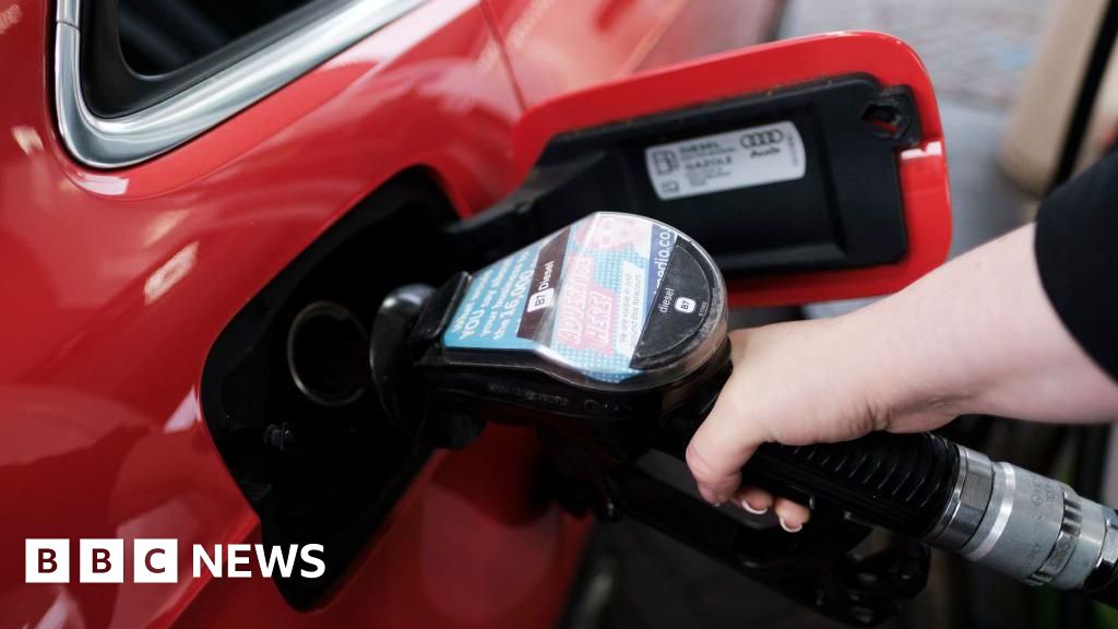 Oil Prices Surge 9% Following Israeli Strikes on Iran