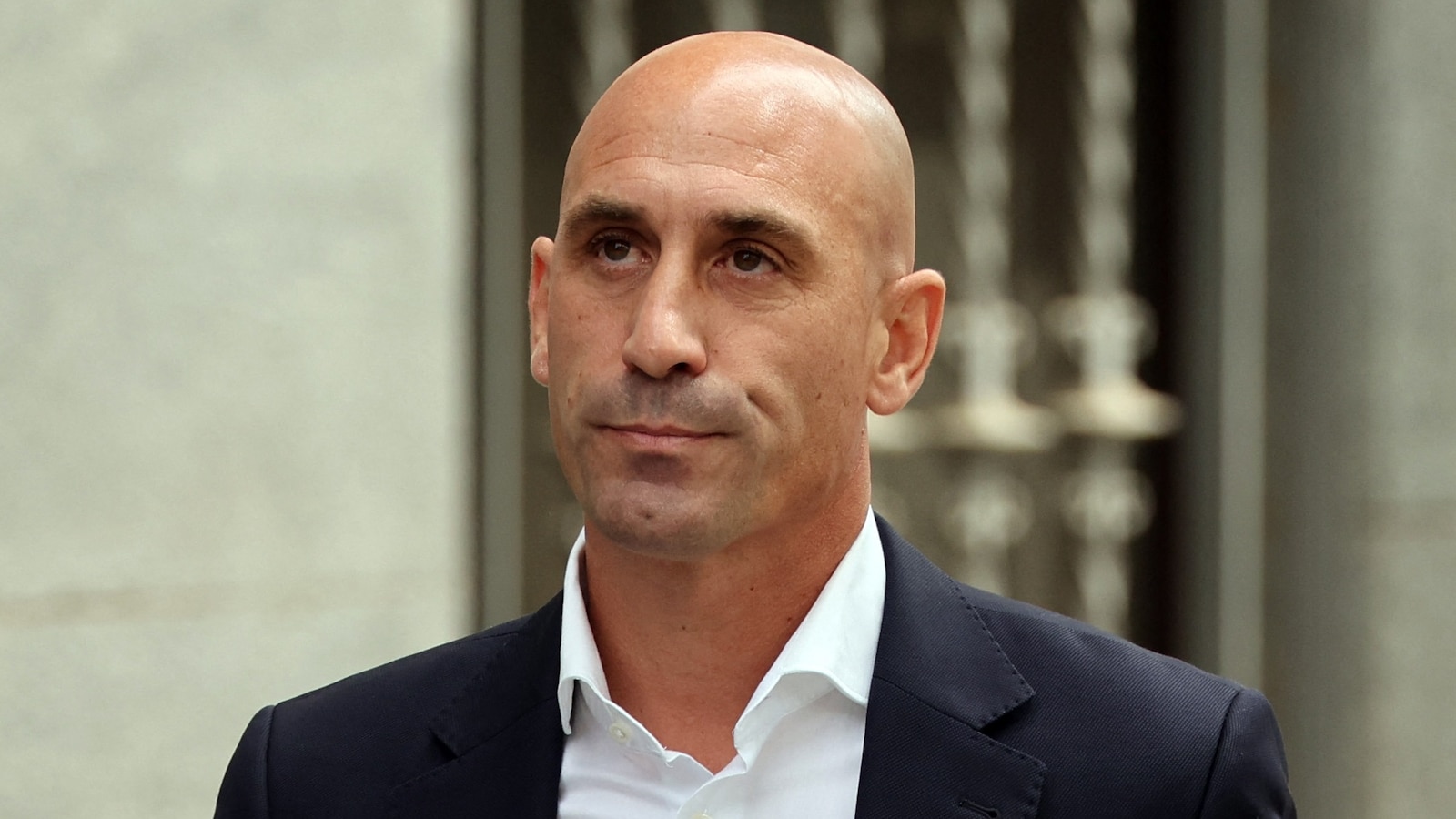 Featured image for "Prosecutors Pursue 2.5-Year Prison Term for Luis Rubiales Over World Cup Kiss"