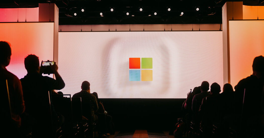 Featured image for Microsoft Outage Disrupts Outlook and Teams, Company Responds