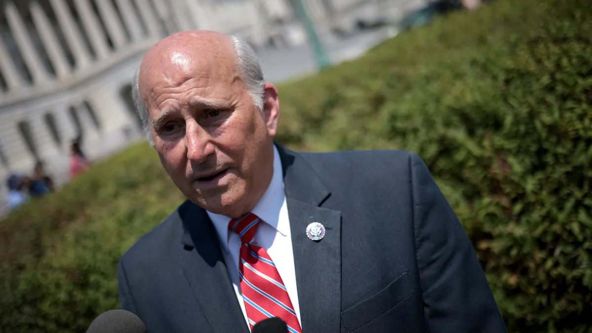 Featured image for "Supreme Court Upholds Metal Detector Requirement for House Republicans"