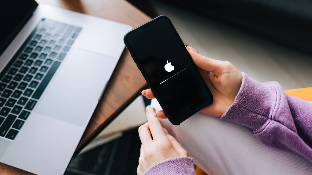 Featured image for The Lifespan of Your Phone: How Long Will It Last?