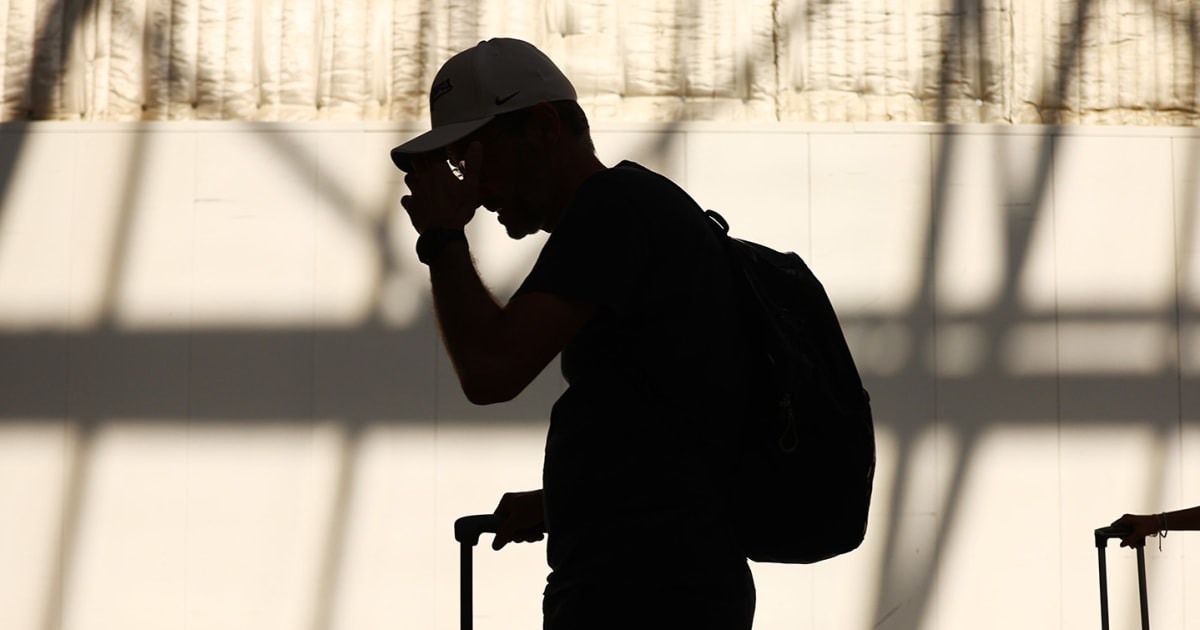 Stowaway Russian Man Flies to LAX Without Passport, Visa, or Ticket