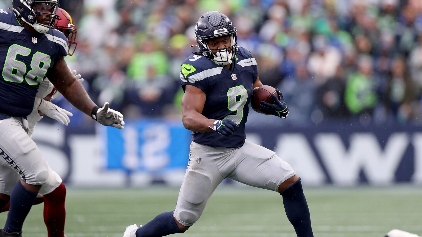 Featured image for Seahawks' Walker and Charbonnet Set to Play Despite Injuries