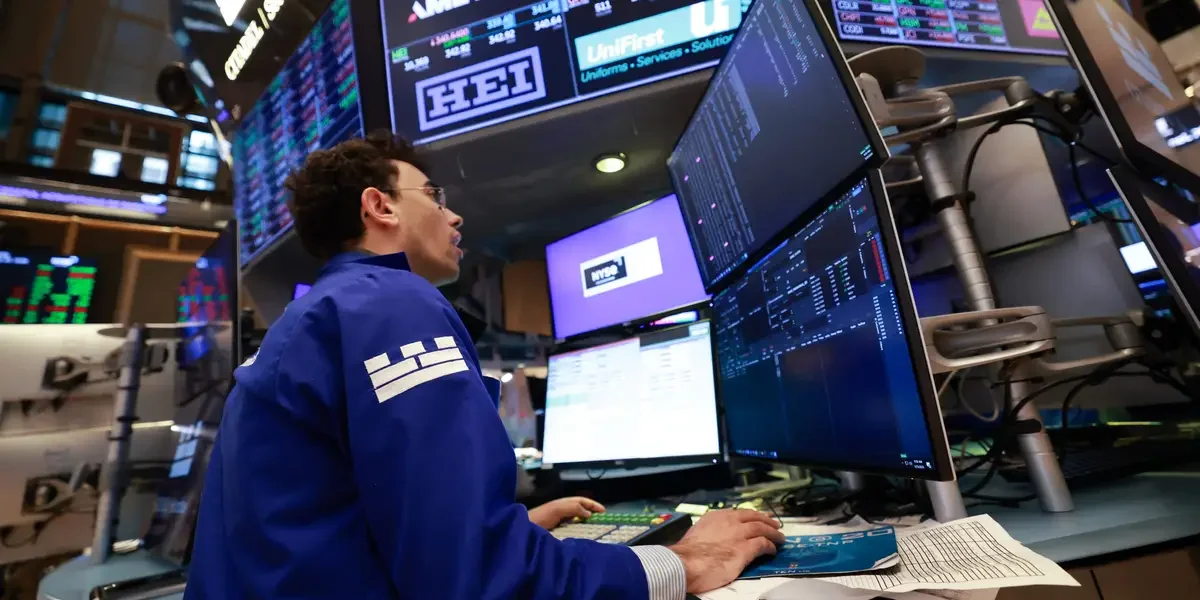 Energy-Materials Rally Triggers Inflation Warning for 2026