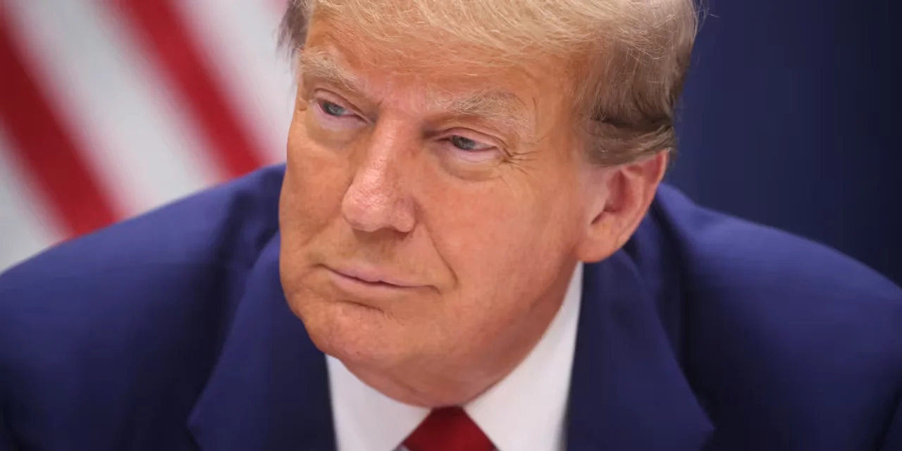 Mortgage Rates Fall Below 6% as Trump Initiates $200 Billion Bond Purchase