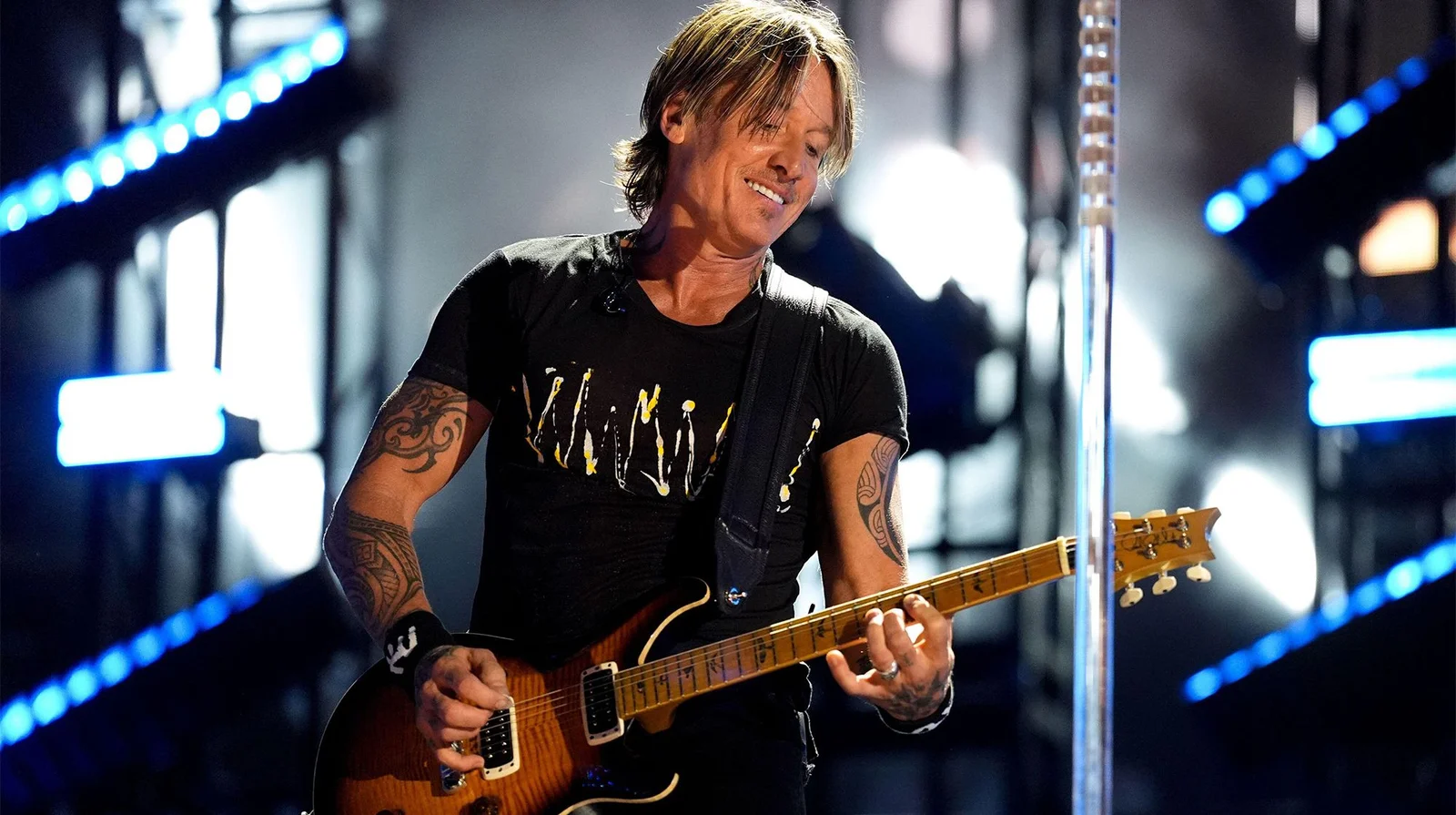 Keith Urban Sparks Fan Buzz with Suggestive Lyric Change Amid Divorce