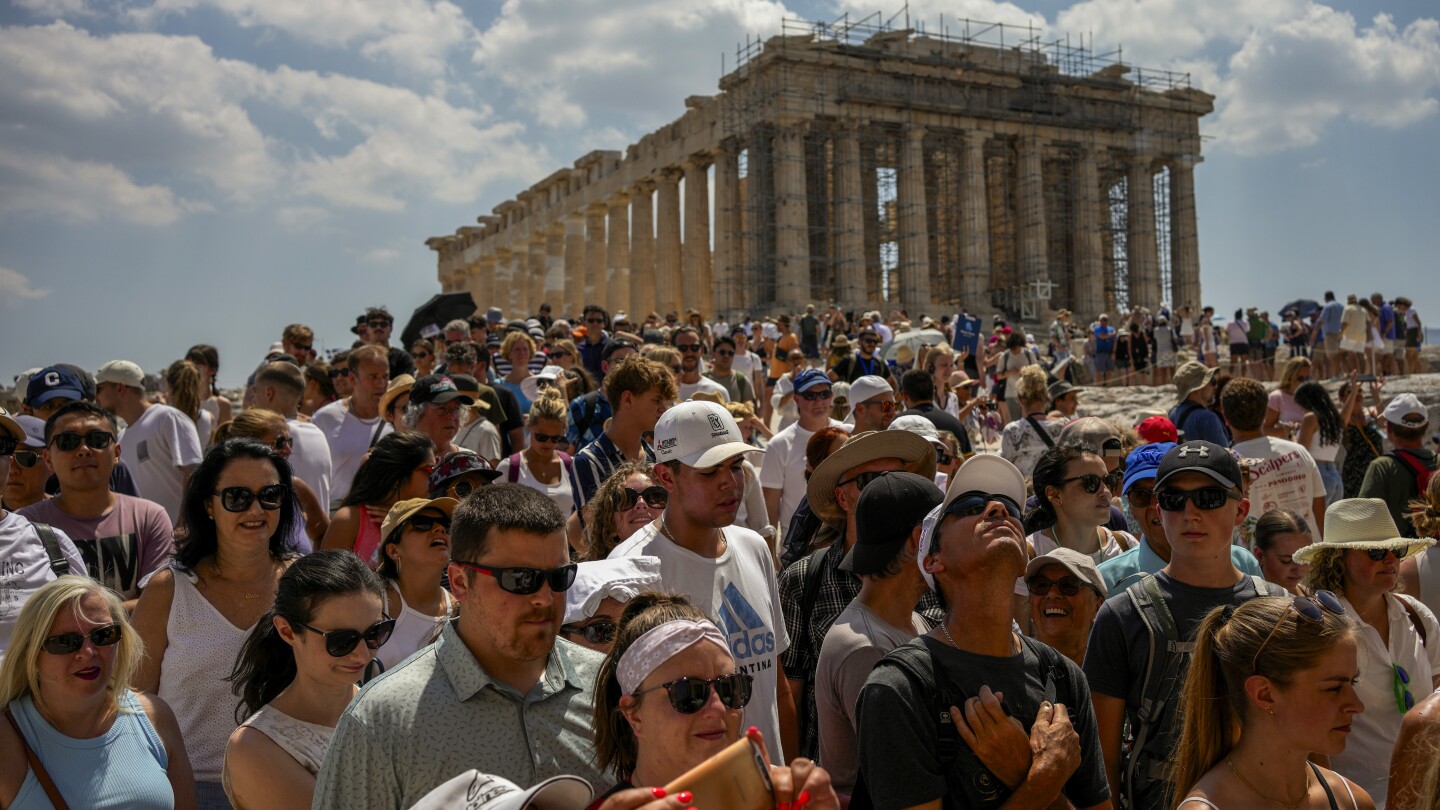 Featured image for "American Tourists Embrace Crowded European Hotspots Despite Higher Prices"