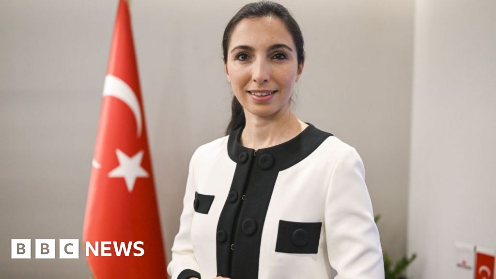 Turkey's Central Bank to Implement Steep Interest Rate Hike in Policy Reversal