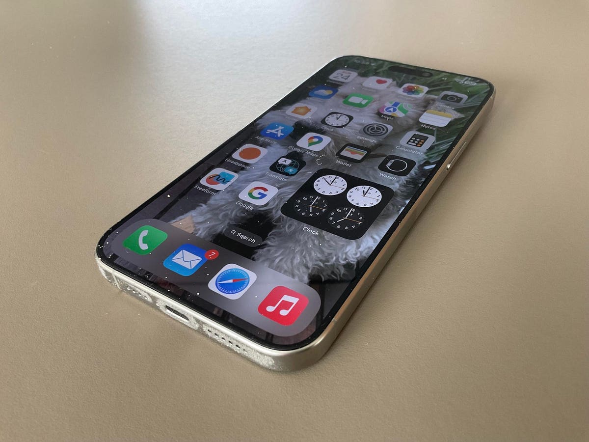 Featured image for "Apple Halts iOS 17.3 Rollout Amid Beta Issues and Blocks Downgrading"