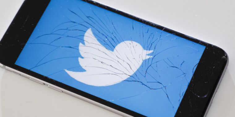 Linda Yaccarino's Strategy to Revitalize Twitter's Advertising Platform