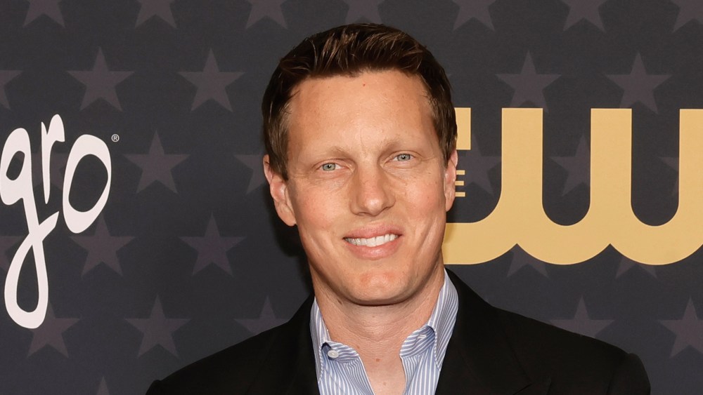 Featured image for "Skydance Media CEO Explores All-Cash Bid to Gain Control of Paramount in Potential Takeover"