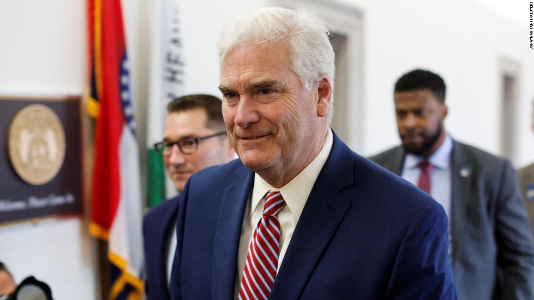 Featured image for Tom Emmer Withdraws from House Speaker Race, GOP Nominates Him Again