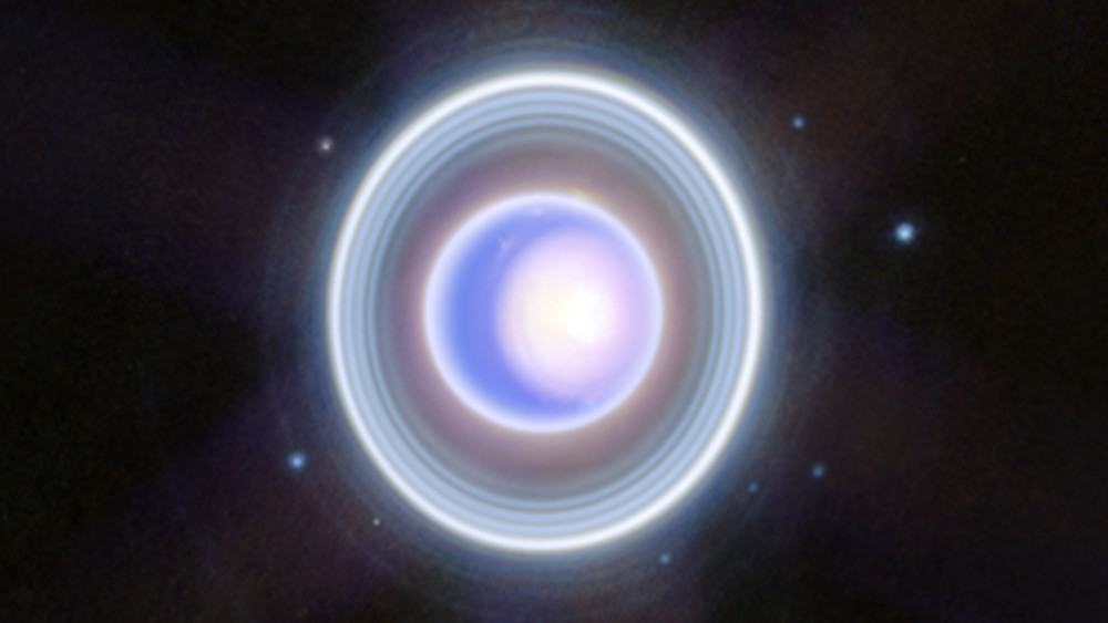 Featured image for "Uranus Unveils Unexpected Gas Composition"