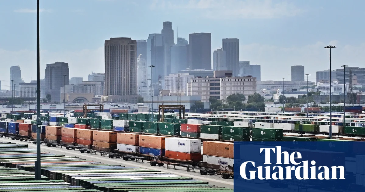 Featured image for Supreme Court to Hear Trump Tariffs Case on November 5