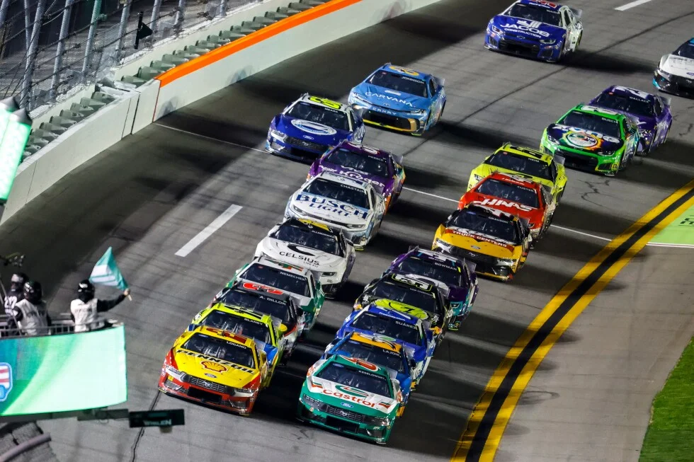 NASCAR moves Daytona 500 start earlier to beat weather