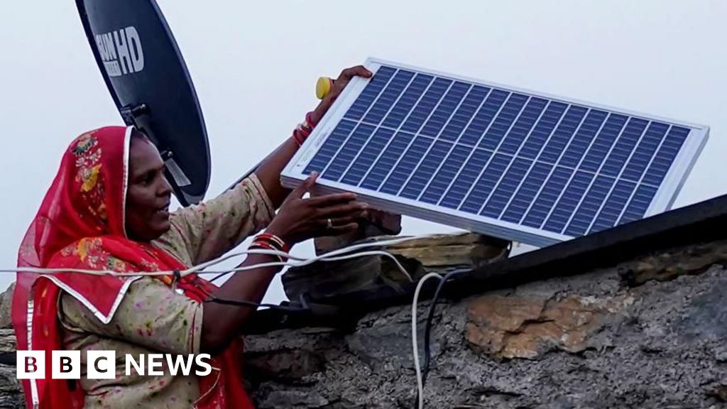 Featured image for India's Solar Boom Faces Hidden Waste Challenge