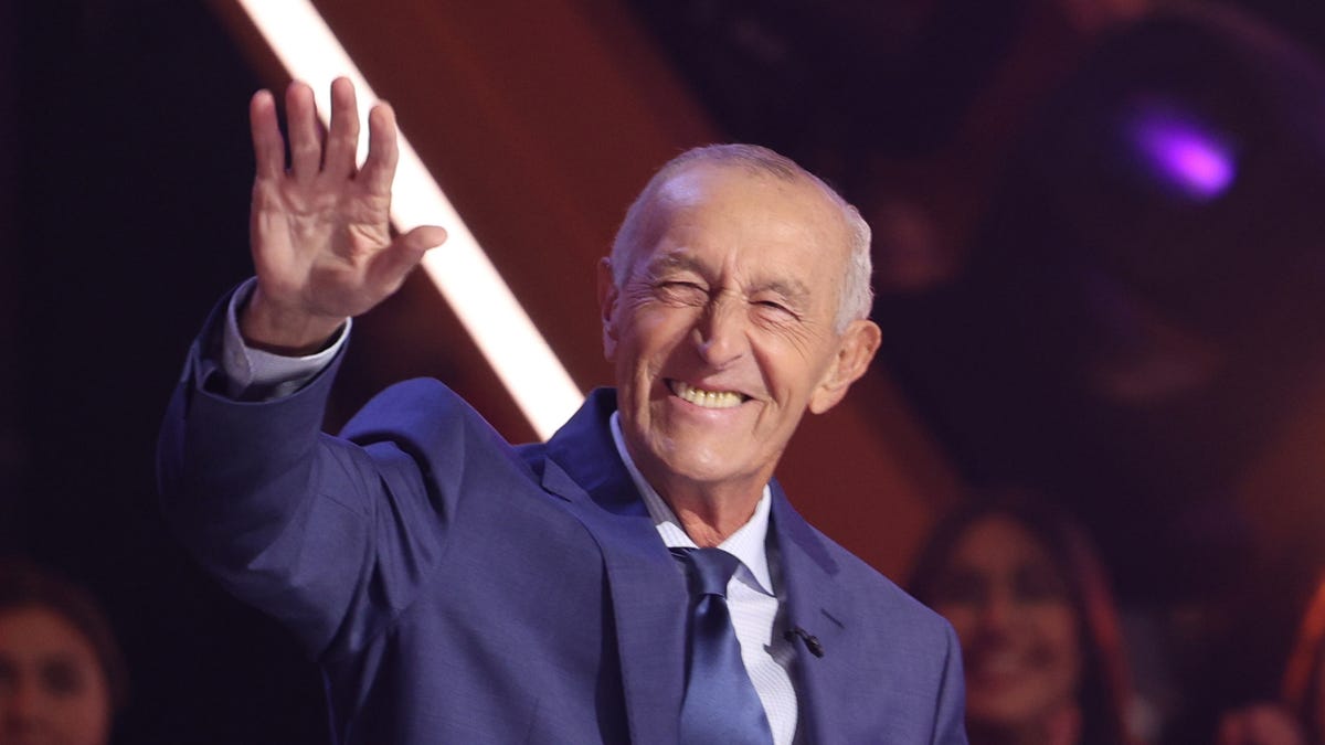 Featured image for 'DWTS' Renames Trophy in Honor of Late Judge Len Goodman