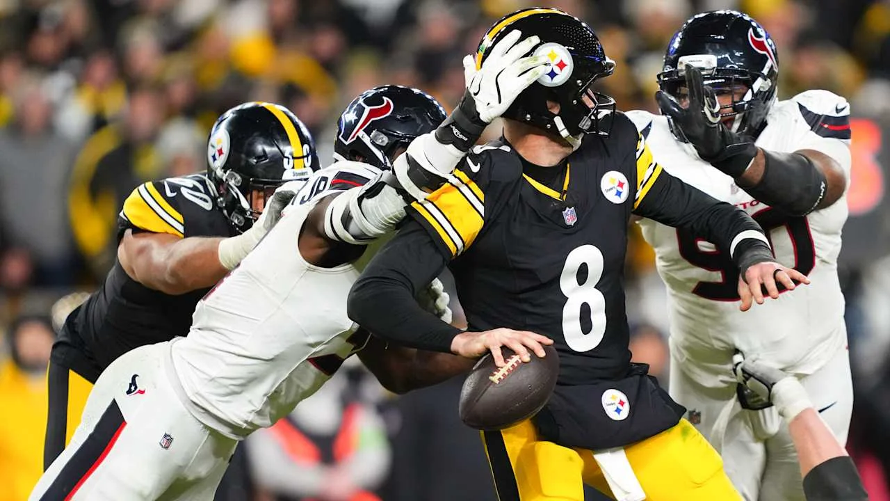 Texans' lockdown defense overwhelms Steelers as Bullock proclaims the best