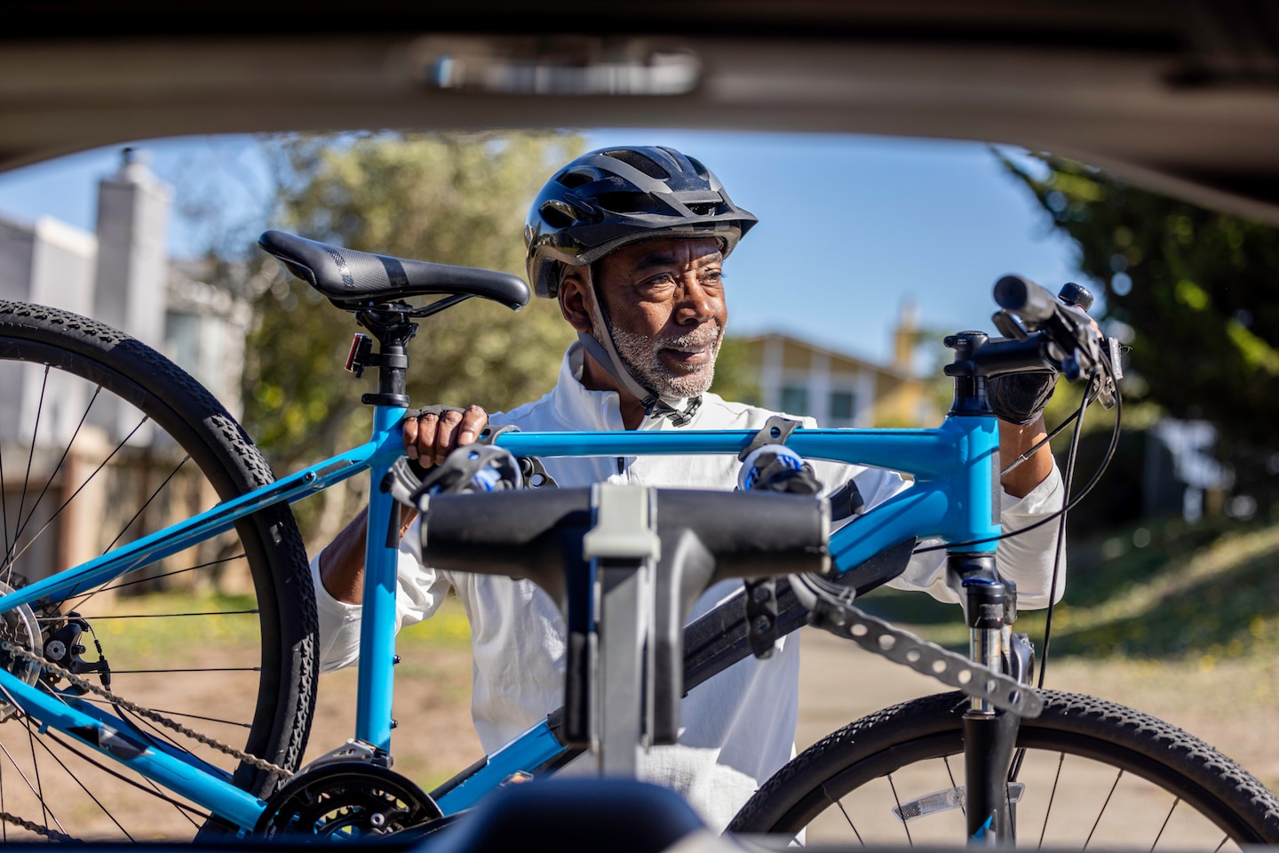 "Safe and Low-Impact Biking for Seniors: A Guide"