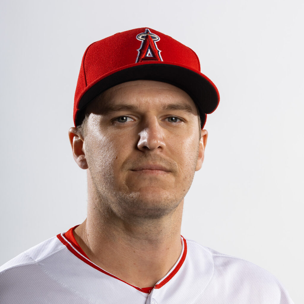 Former Dodgers Pitcher Joins Angels Roster