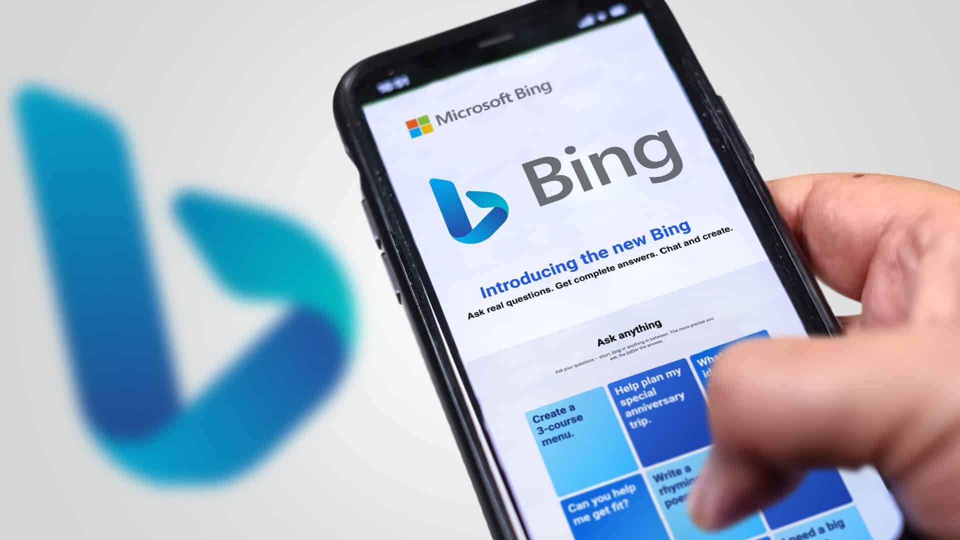 Microsoft Advertising's Chat API boosts AI chat monetization and publisher engagement.
