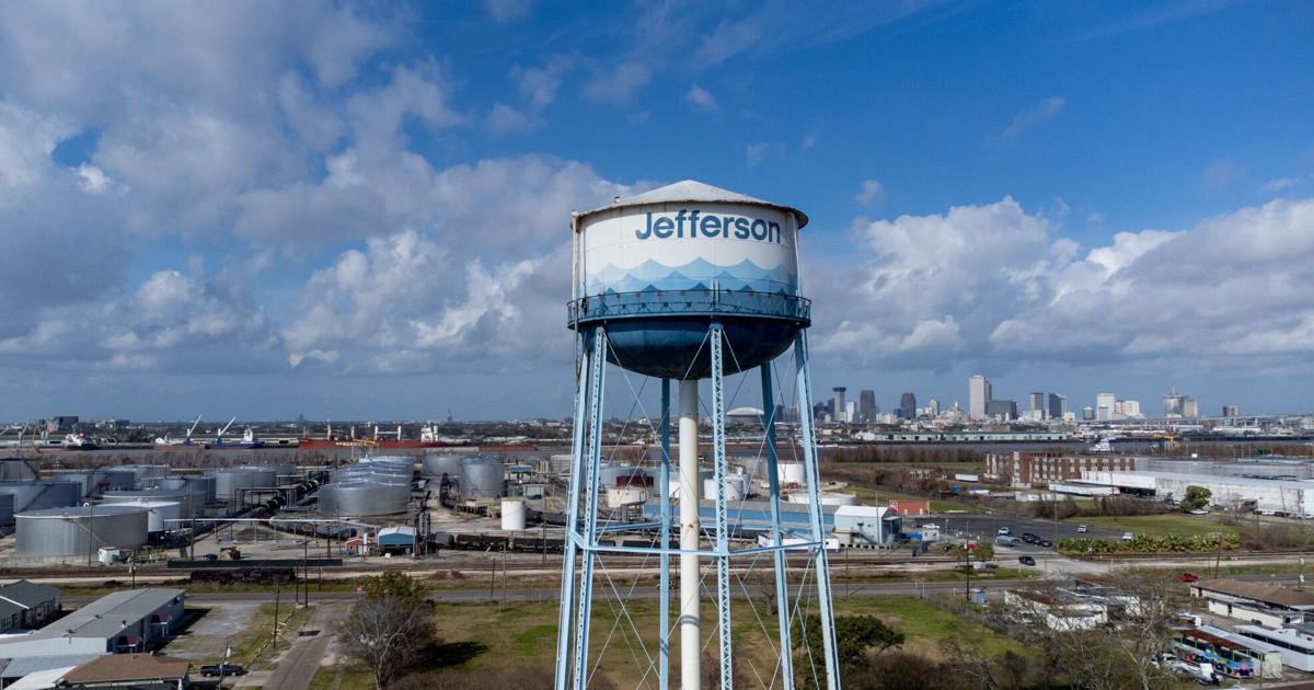 Featured image for "Jefferson Parish Takes Action to Combat Saltwater Intrusion with Freshwater Pipelines"