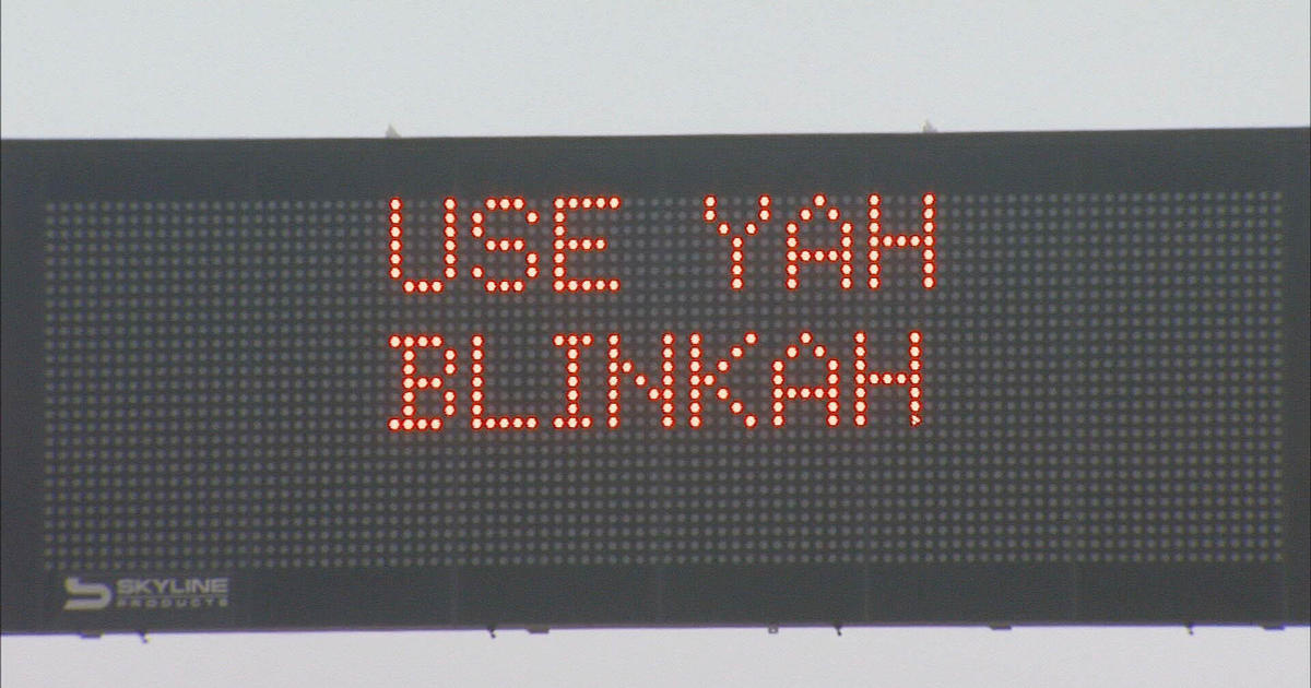 Featured image for "Federal Ban: Humorous Highway Sign Messages to Disappear Nationwide"