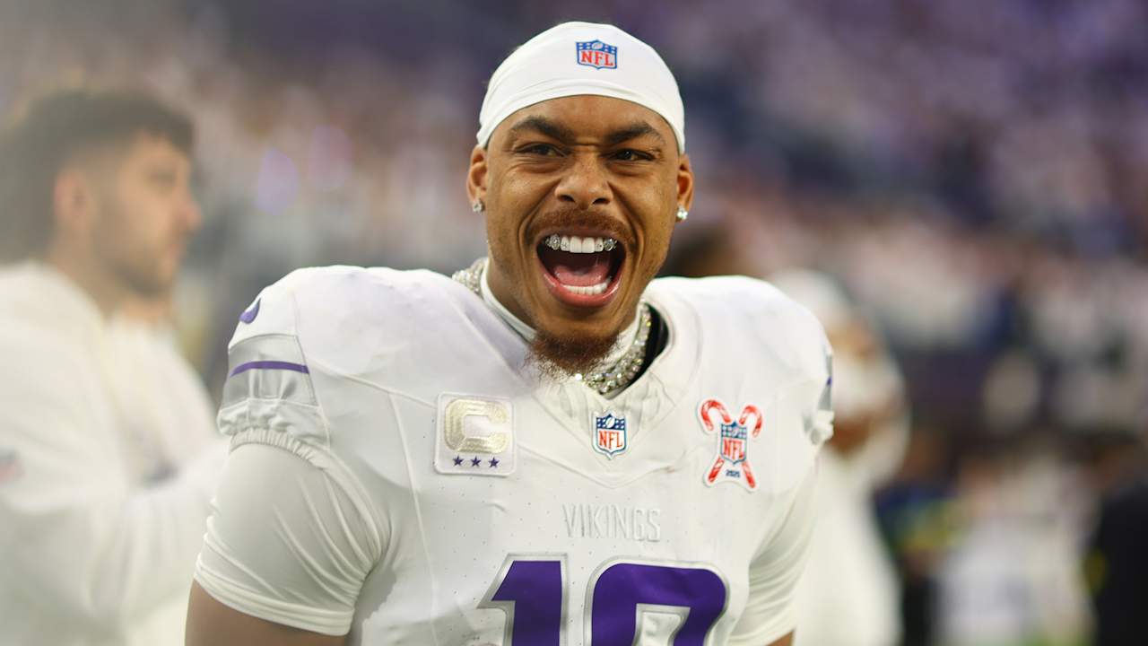 Featured image for Justin Jefferson Sets New NFL Record for Yards in First Six Seasons