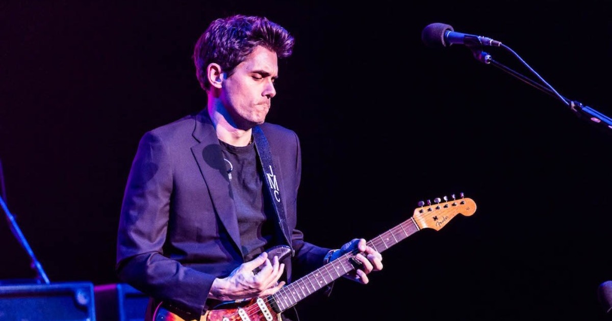 "John Mayer Joins Ed Sheeran on Tour, Delights Fans at Gillette Stadium"