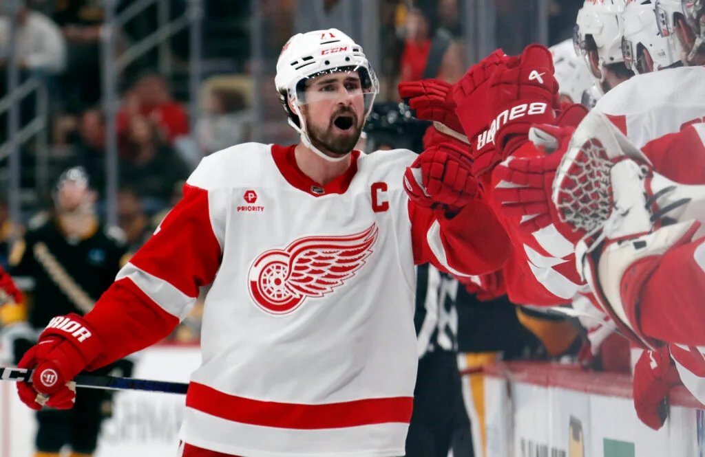 Larkin Sidelined Briefly as Wings Consider Depth; Fabbro Near Return, Faksa Delayed