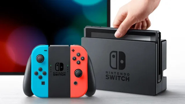 "Nintendo Switch 2: Overcoming Generational Transition Challenges with Unique Propositions"