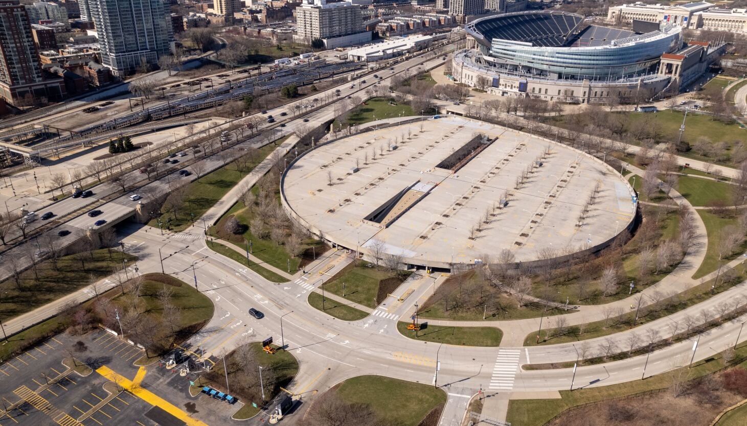 Featured image for "Bears President Discusses Lakefront Stadium as Key to Team's Success"