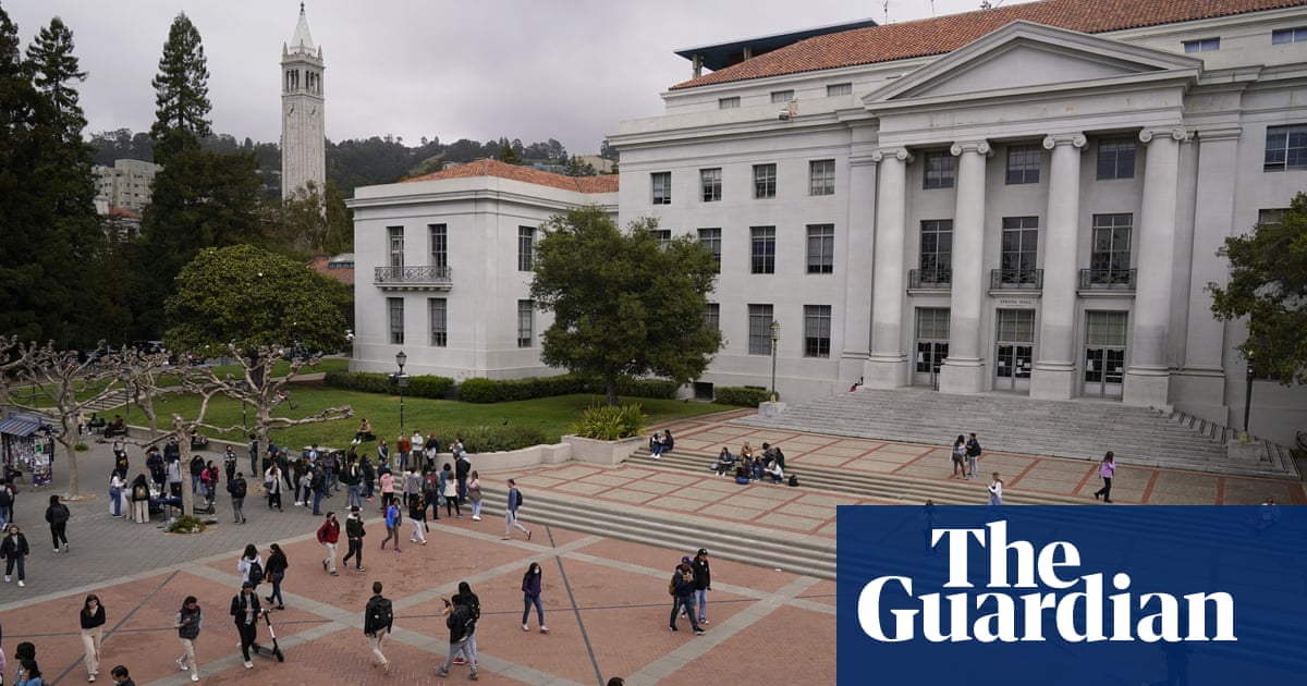 Academic Apologizes for False Claim of Native American Identity