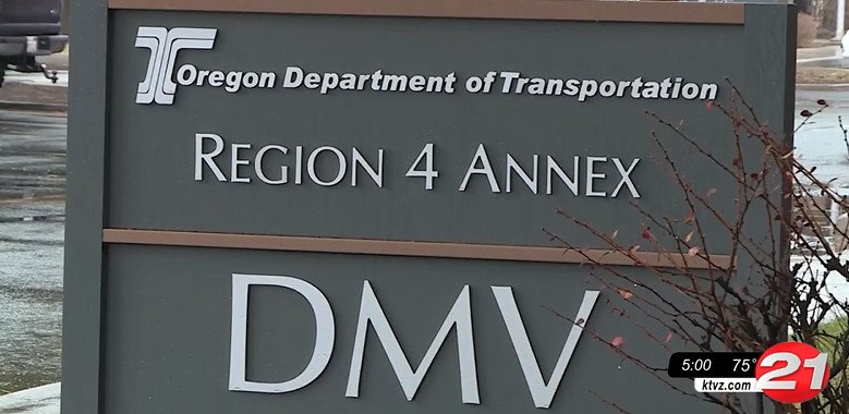 "Experts advise proactive measures following major data breaches affecting Oregon and Louisiana residents"