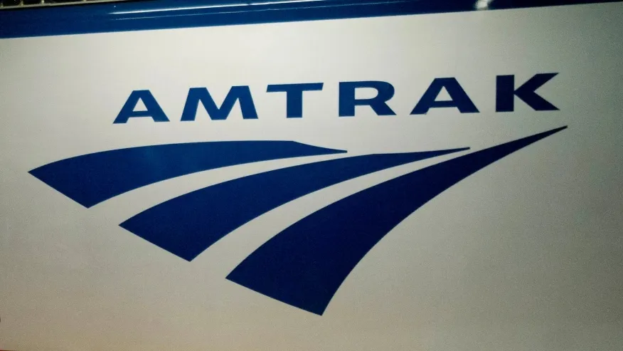 Featured image for Amtrak Train Derailment Causes Service Disruptions and Passenger Pile-Up