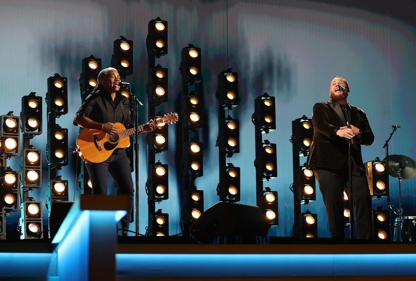 Featured image for "2024 Grammys: Women Dominate Top Prizes"