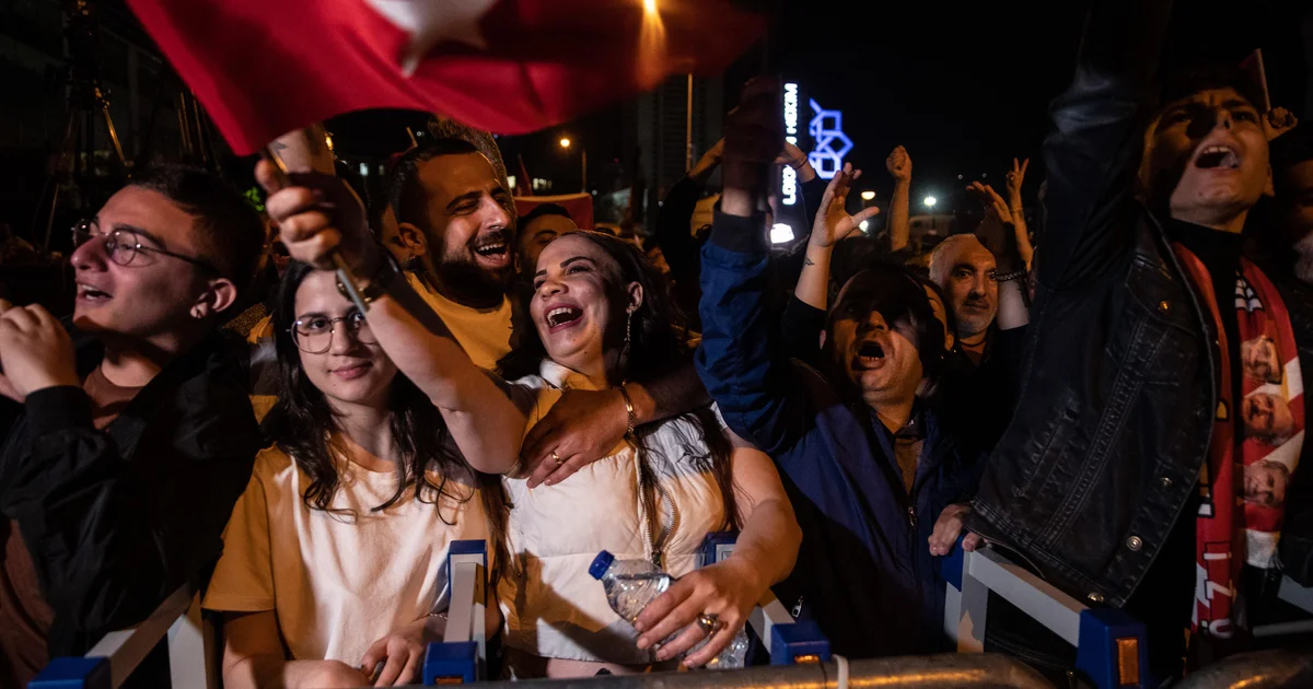 Turkey's Presidential Runoff Election: Erdogan's Chance for Victory?