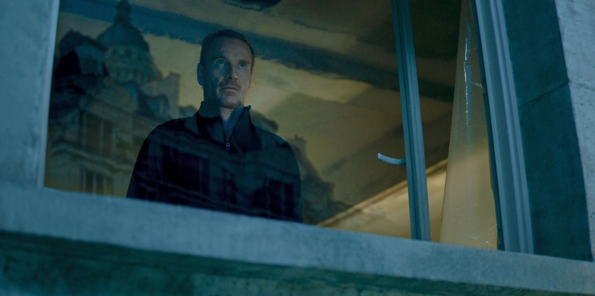 Featured image for David Fincher's Stylish Revenge Thriller: The Killer Review