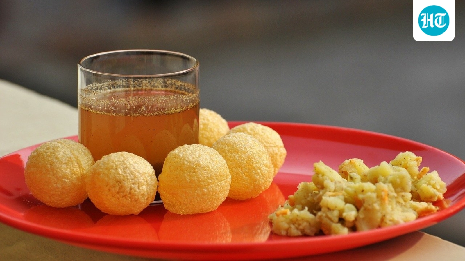 Featured image for Neurologist Warns of Health Risks from Eating Gol Gappa