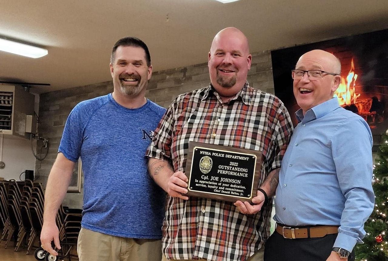 Oregon Officer Killed in Line of Duty, Suspect Arrested