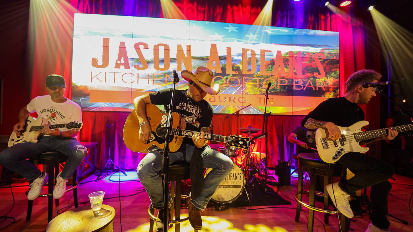 Featured image for "Jason Aldean to Open Kitchen + Bar on Pittsburgh's North Shore"